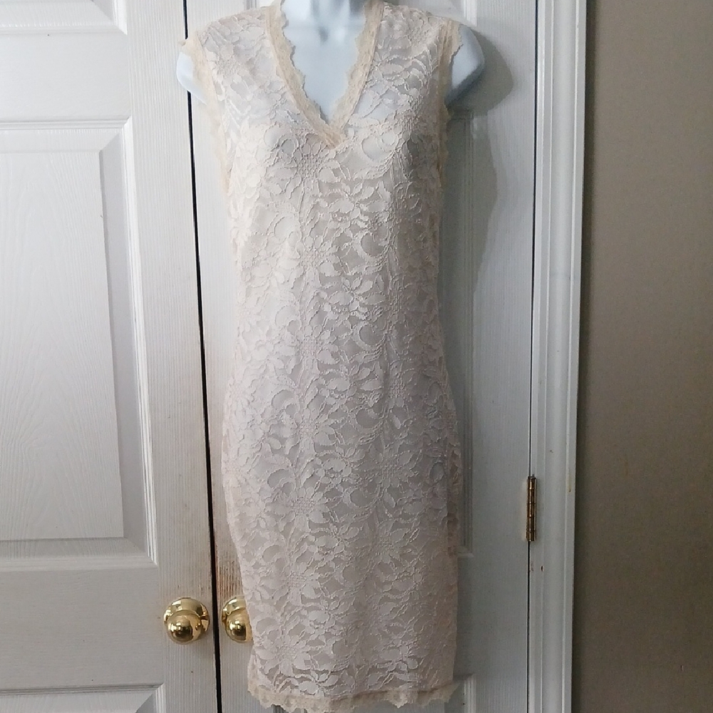 The Vintage Shop Lace Midi Dress in White and Cream Sz L NWOT